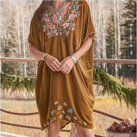 Johnny Was Dresses & Skirts - NEW Johnny Was Serafina Kaftan Dress Brown / Yellow Women M Embroidery Velvet